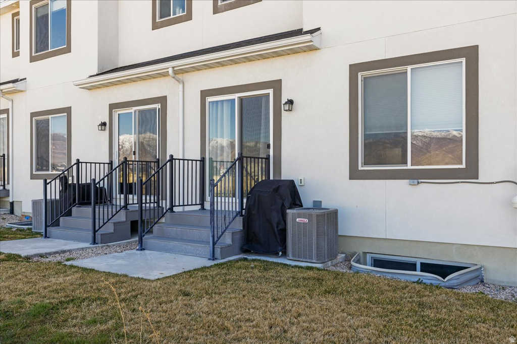 826 N GLENEAGLES CT Tooele, UT 84074