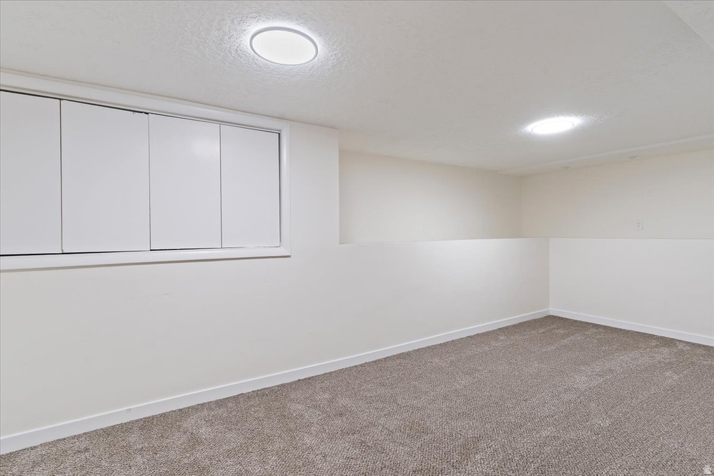 2338 W 4250 S Roy, UT 84067