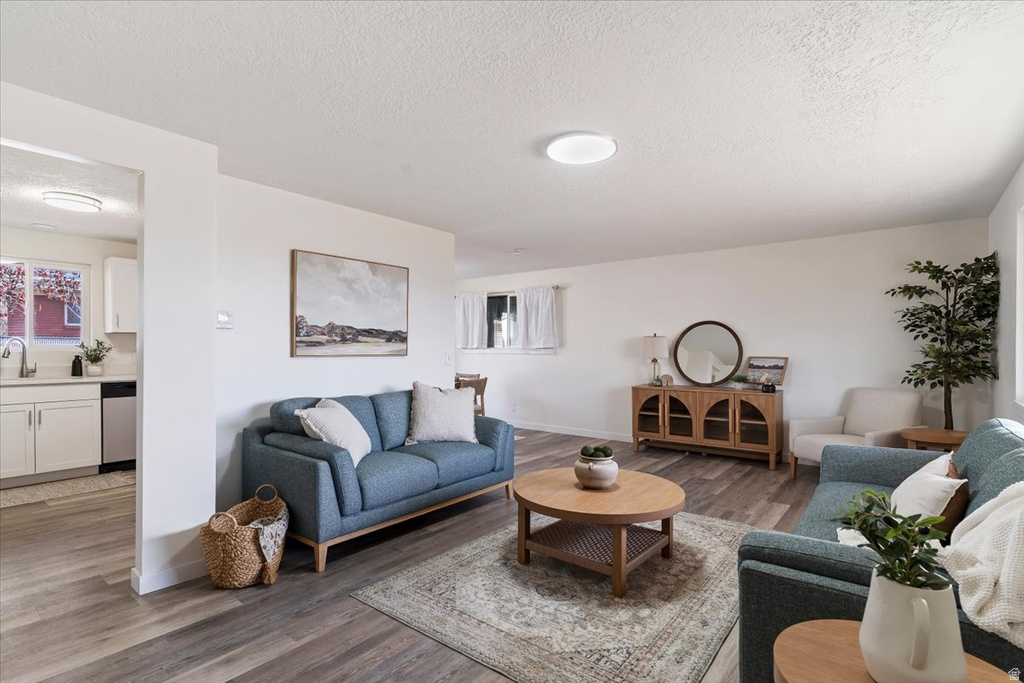 2338 W 4250 S Roy, UT 84067