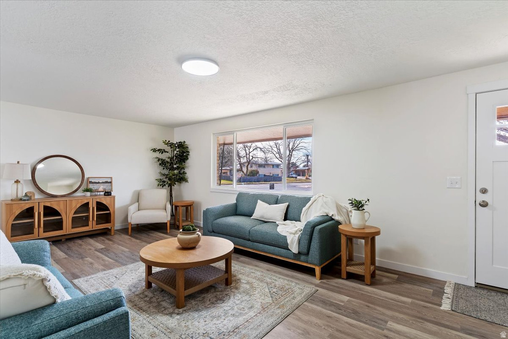 2338 W 4250 S Roy, UT 84067