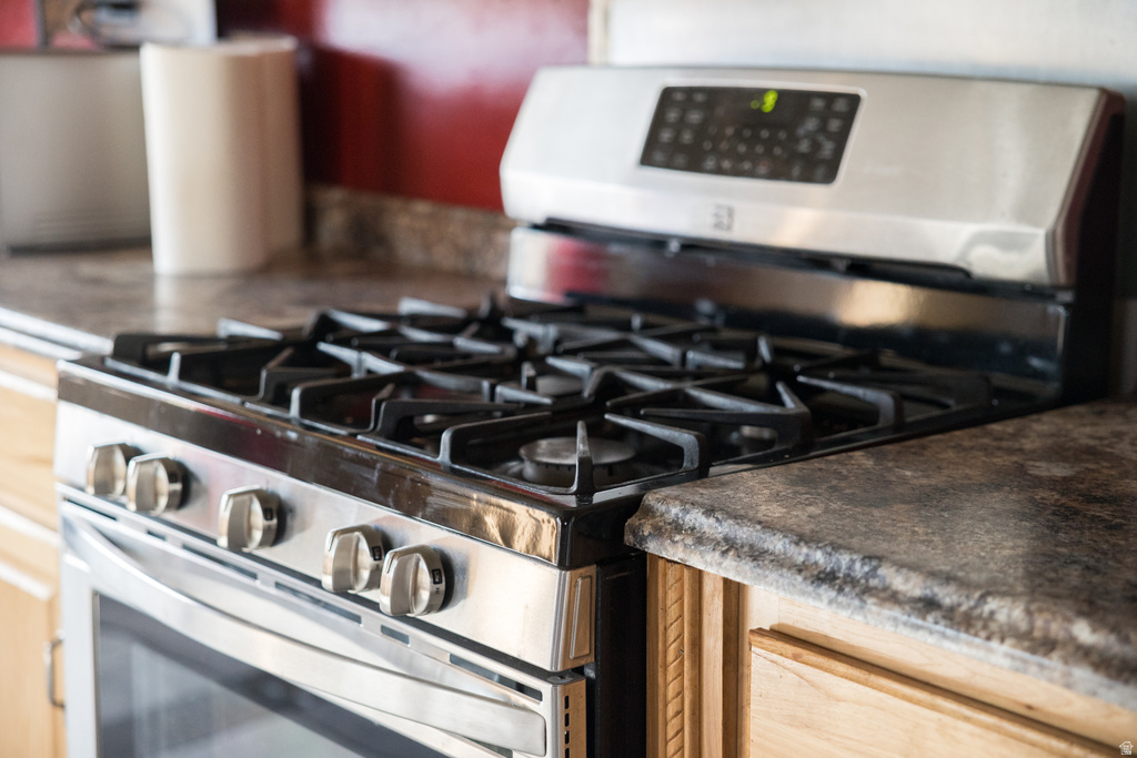 4558 W VALLEY DR Maeser, UT 84078