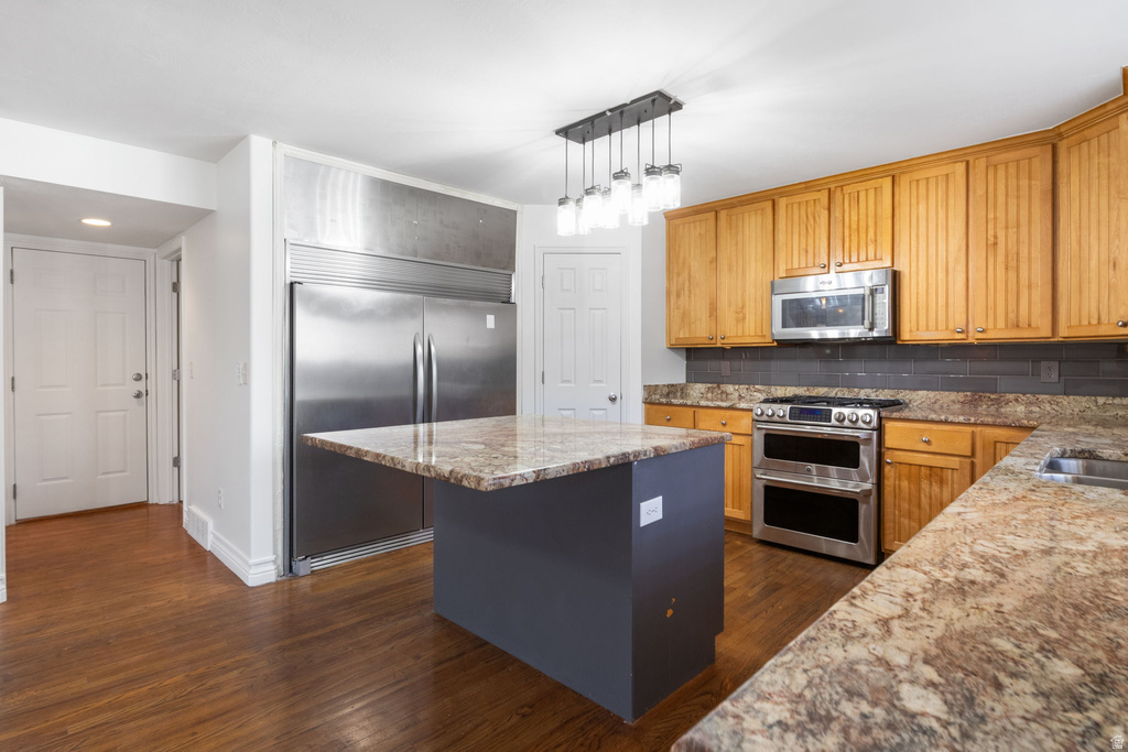 6403 TIMPANOGOS WAY Taylorsville, UT 84129