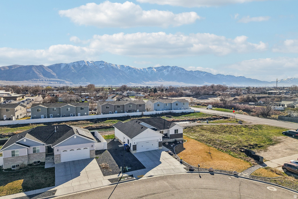541 S 400 W Tremonton, UT 84337