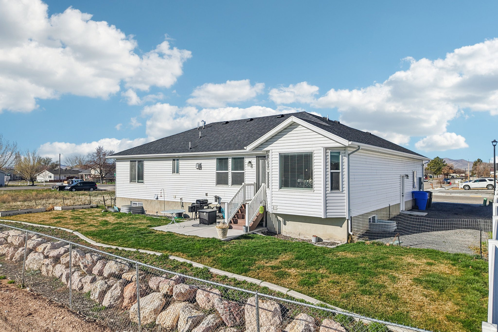 541 S 400 W Tremonton, UT 84337