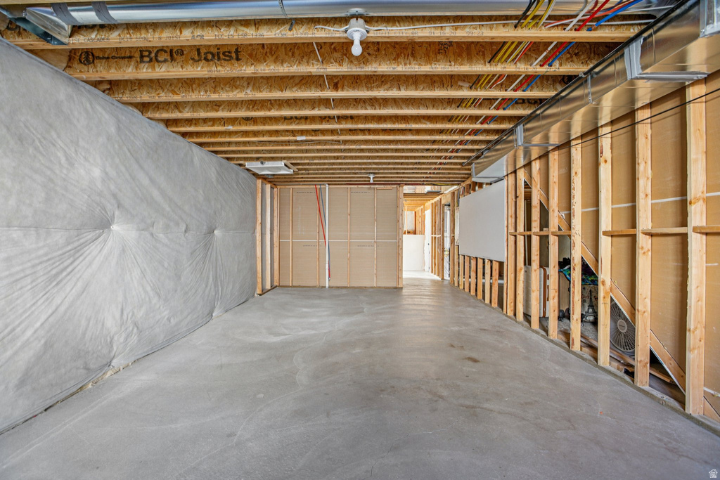 541 S 400 W Tremonton, UT 84337