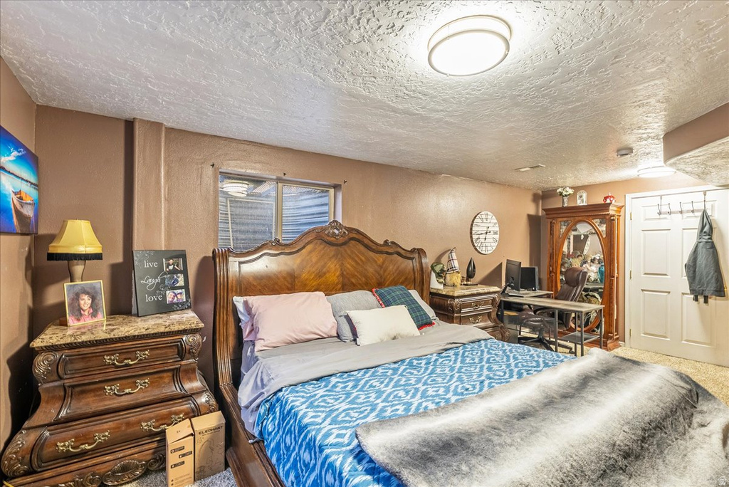 1404 N SPRING MOUNTAIN RD Springville, UT 84663