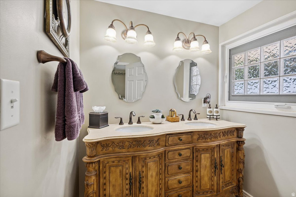 2963 S GRACE ST Salt Lake City, UT 84109