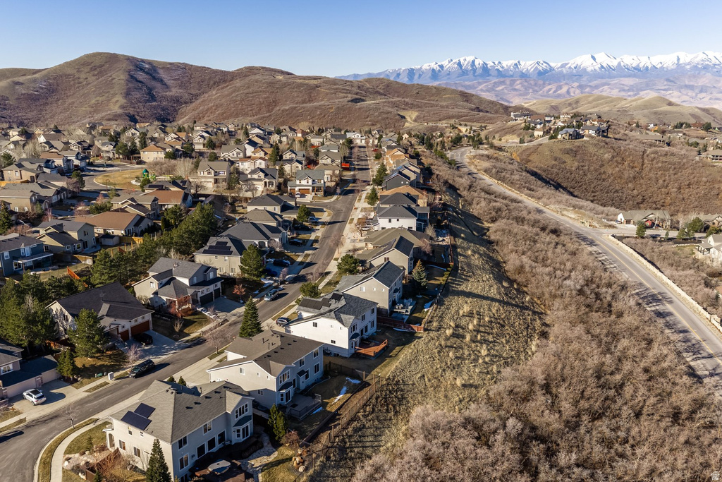 1907 E ASPEN LEAF PL Draper, UT 84020