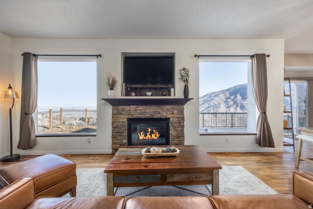 1907 E ASPEN LEAF PL Draper, UT 84020