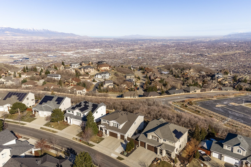 1907 E ASPEN LEAF PL Draper, UT 84020