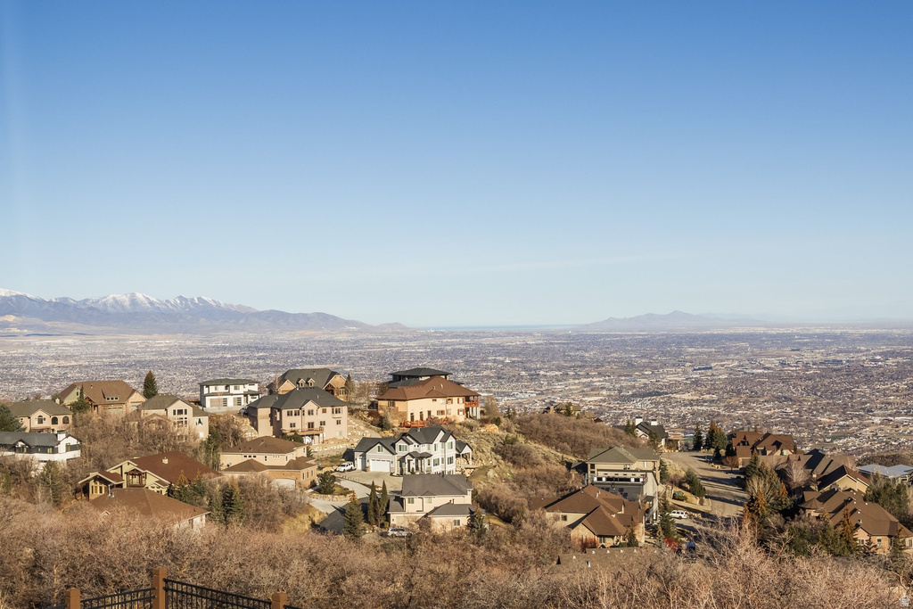 1907 E ASPEN LEAF PL Draper, UT 84020