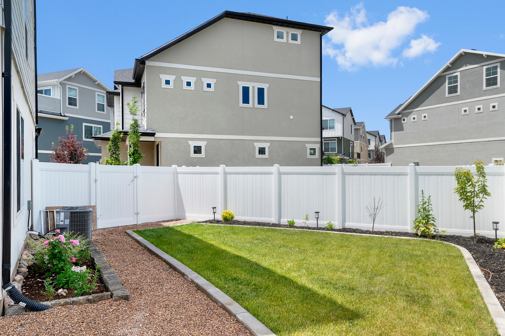 106 E POLARIS DR Saratoga Springs, UT 84045