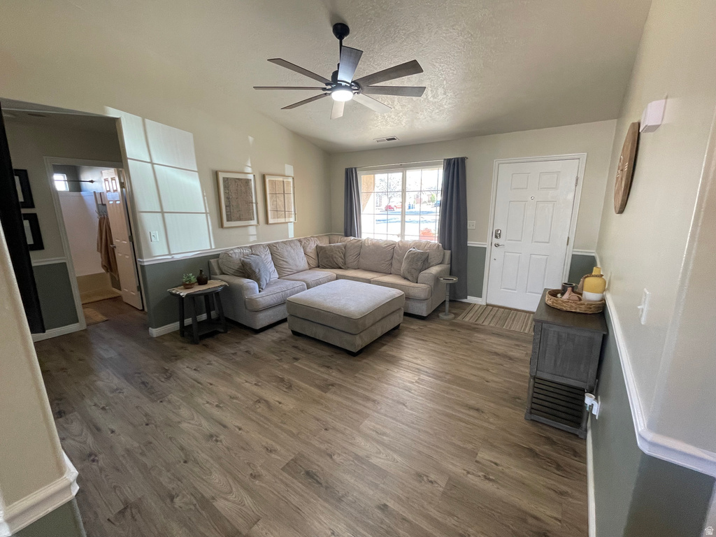 1848 S BRIDLE CIR Washington, UT 84780