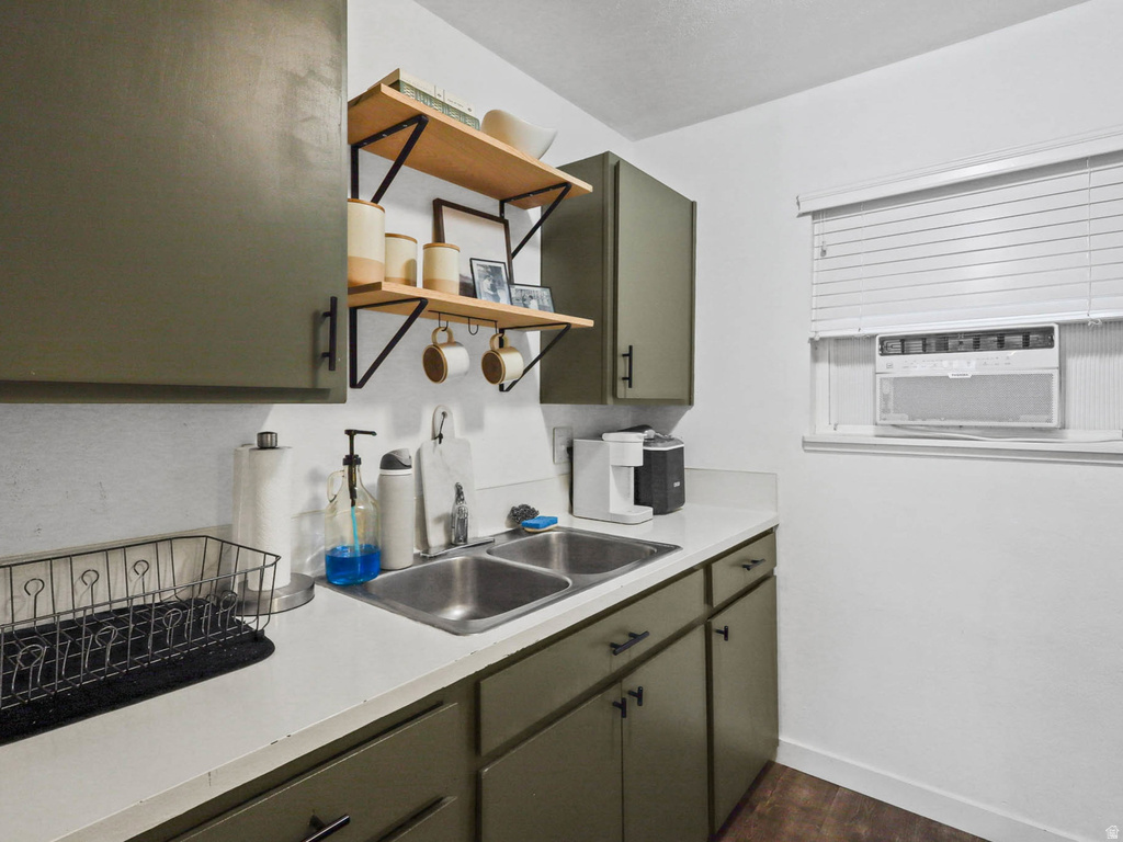 5630 MEADOW LN #172 Ogden, UT 84403