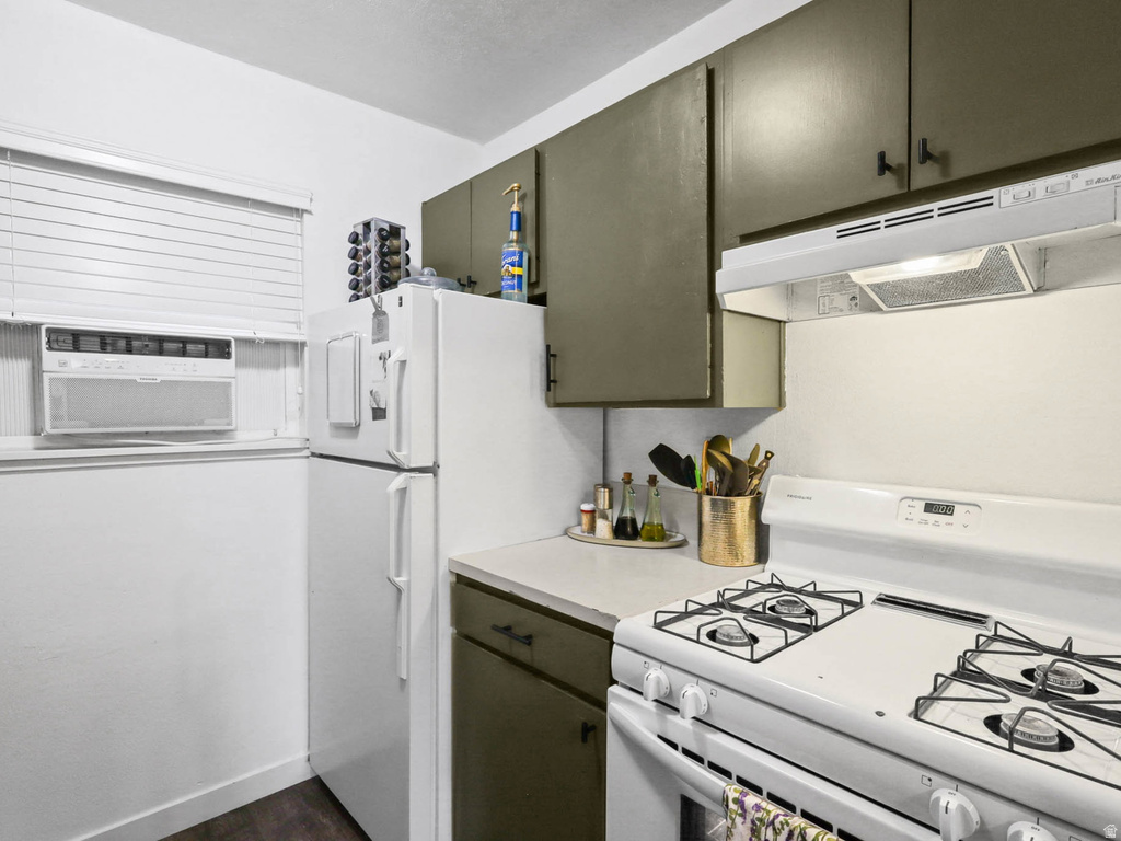 5630 MEADOW LN #172 Ogden, UT 84403