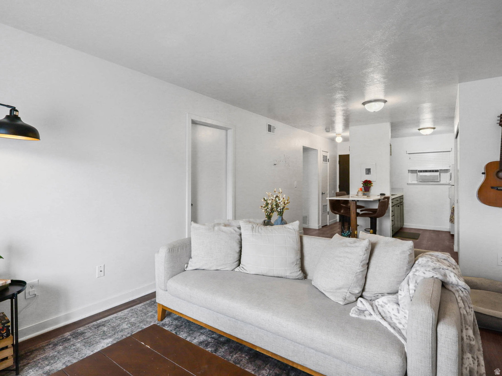 5630 MEADOW LN #172 Ogden, UT 84403