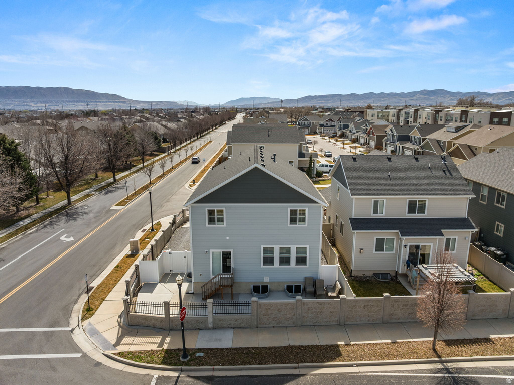 1622 W BECKS BEND LN South Jordan, UT 84095