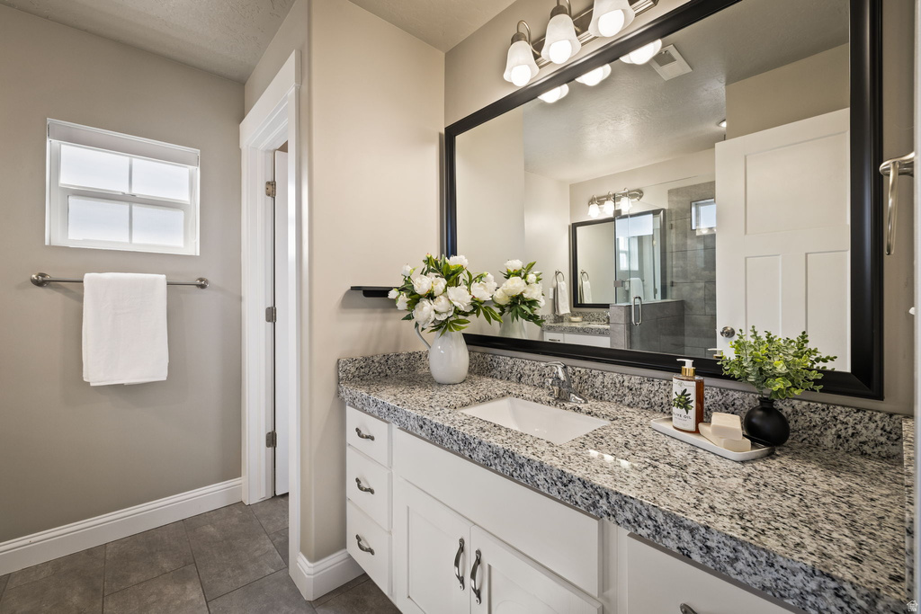 1622 W BECKS BEND LN South Jordan, UT 84095