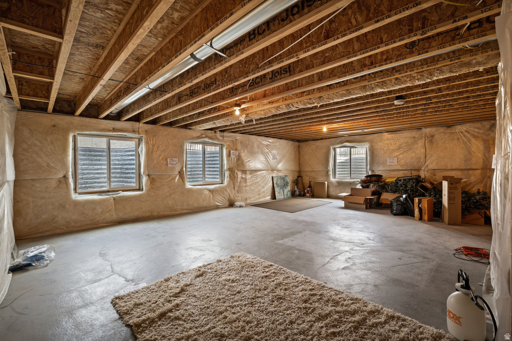 1622 W BECKS BEND LN South Jordan, UT 84095