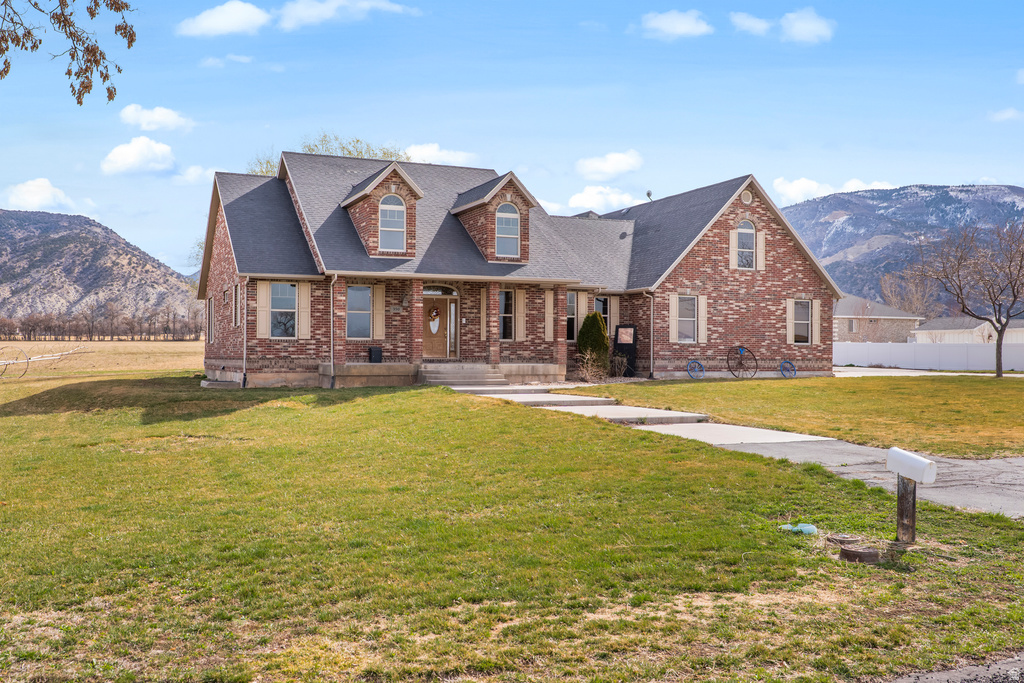 350 N 500 E Levan, UT 84639