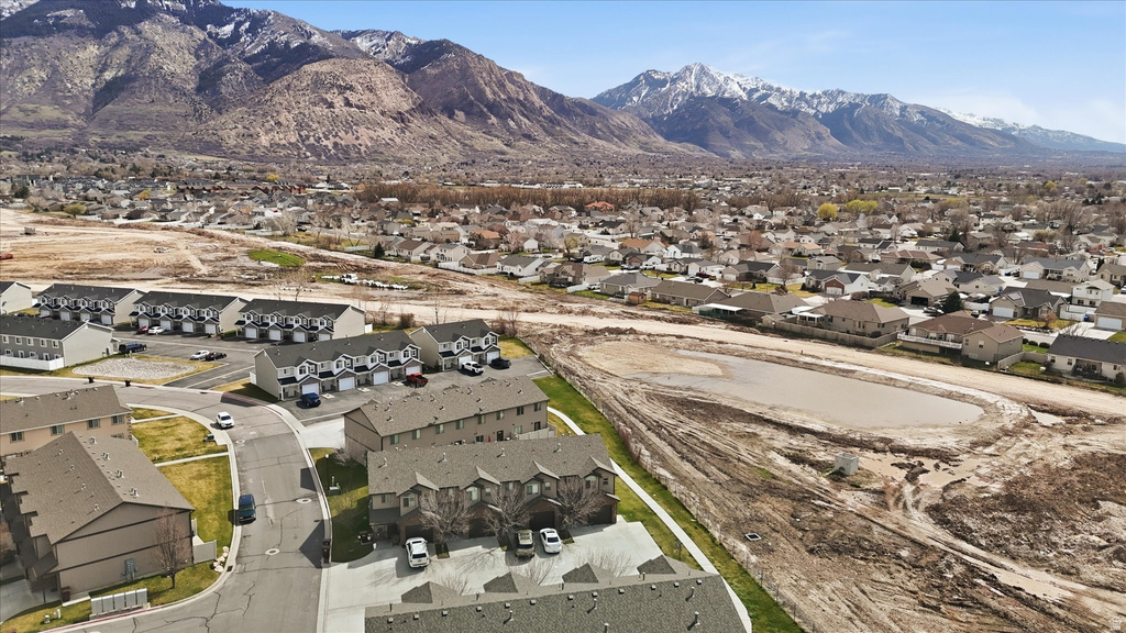 1912 N 300 W Harrisville, UT 84414