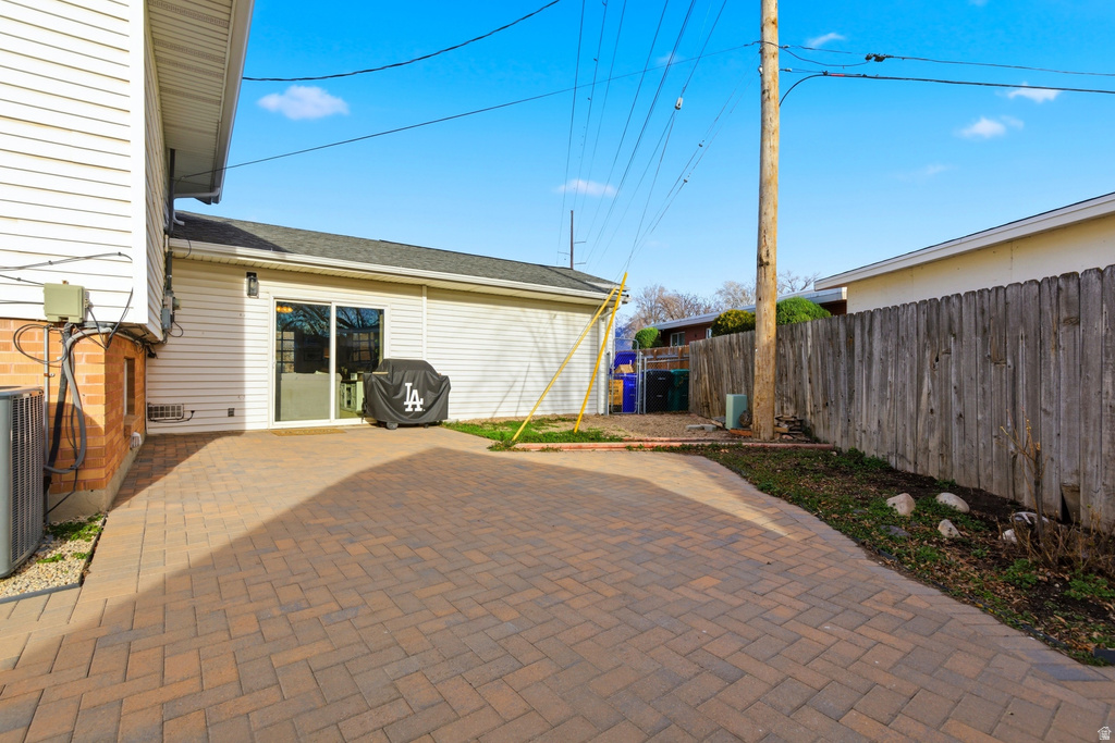 7588 S JORDAN DL West Jordan, UT 84084