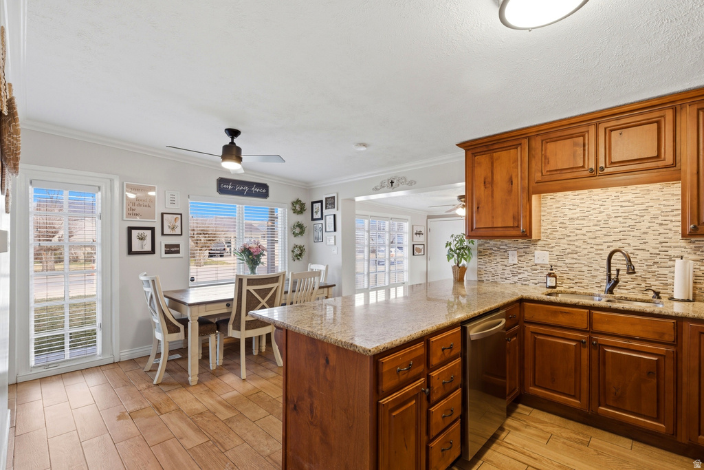 7588 S JORDAN DL West Jordan, UT 84084