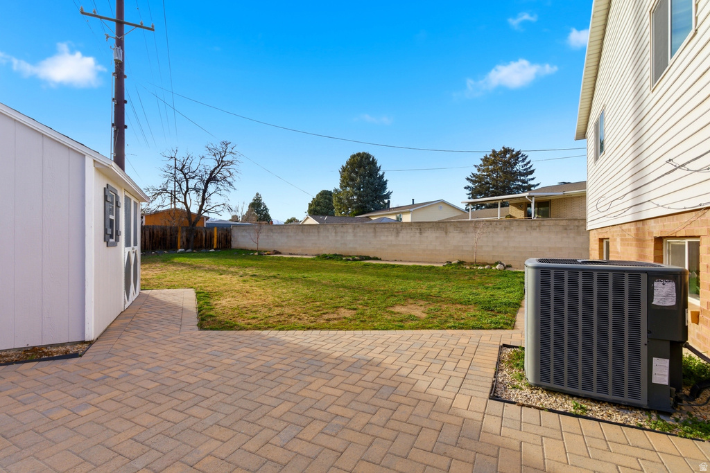 7588 S JORDAN DL West Jordan, UT 84084