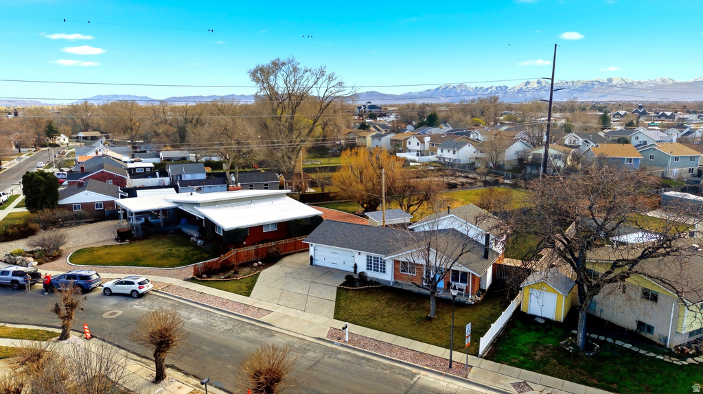 7588 S JORDAN DL West Jordan, UT 84084