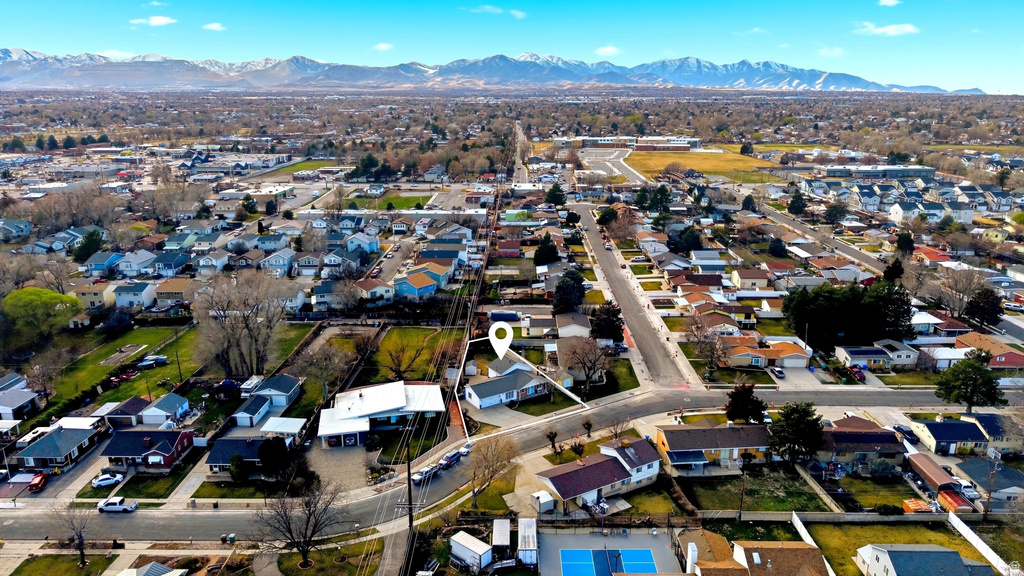 7588 S JORDAN DL West Jordan, UT 84084