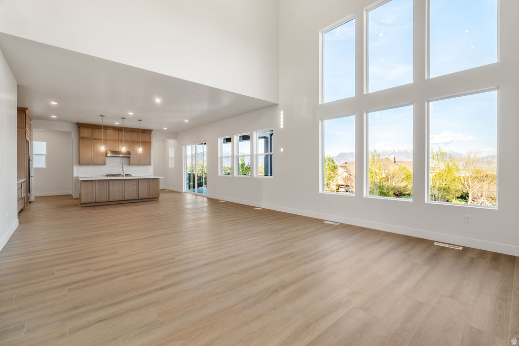 448 N PINNACLE LN #2 Saratoga Springs, UT 84045