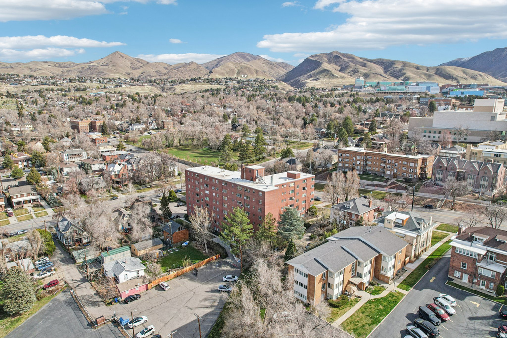 130 S 1300 E #302 Salt Lake City, UT 84102