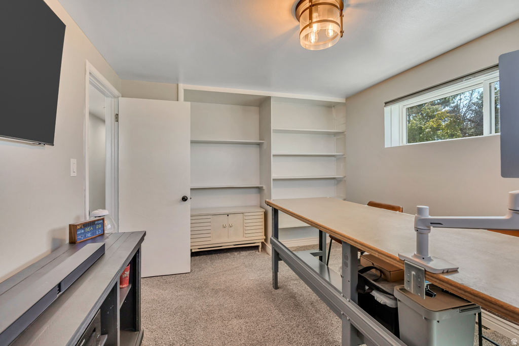 8546 S 1330 E Sandy, UT 84093