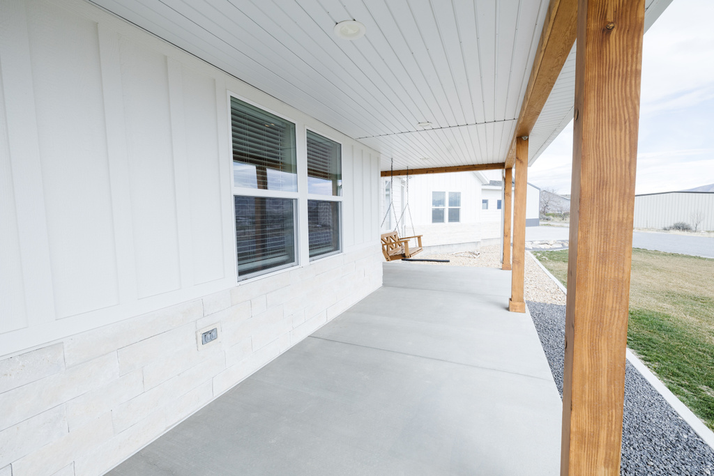 3566 W 1000 N Tremonton, UT 84337