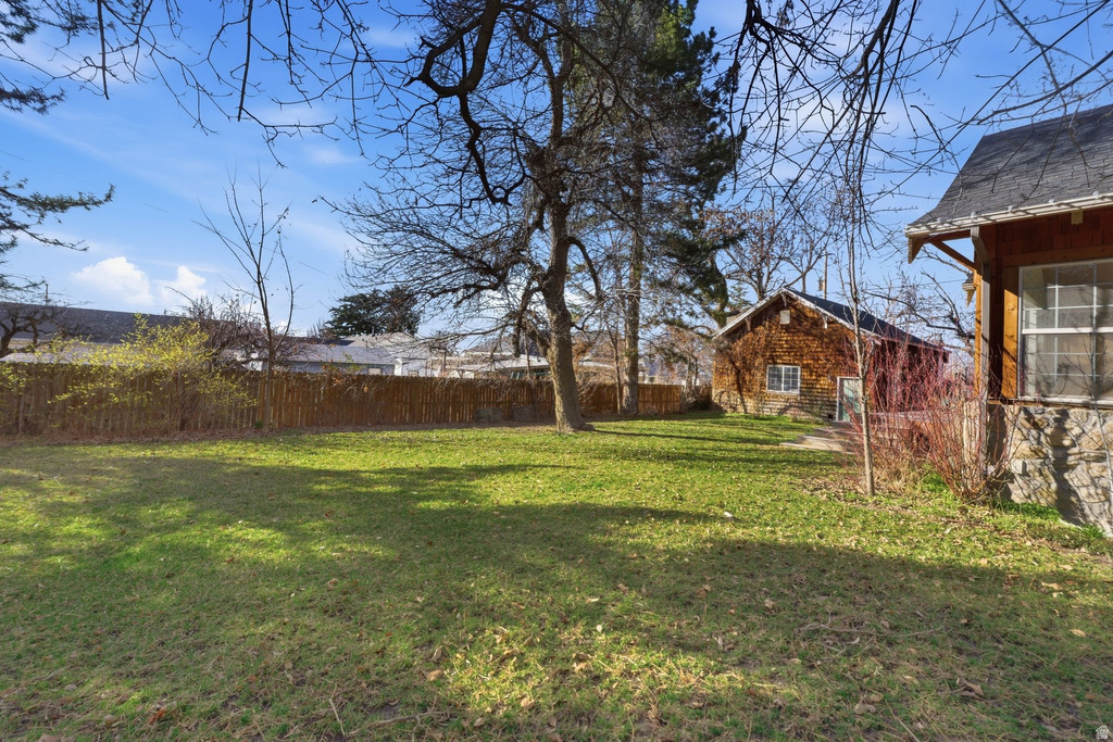 16 S 200 E Centerville, UT 84014