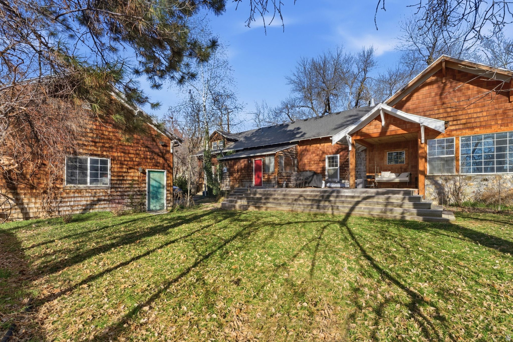 16 S 200 E Centerville, UT 84014