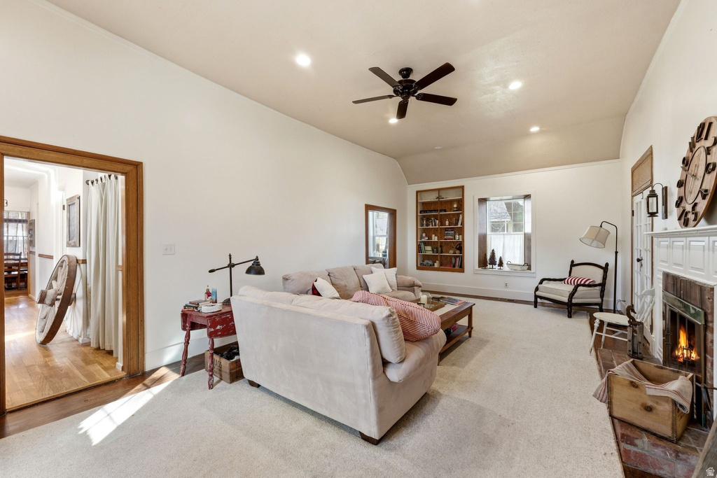 16 S 200 E Centerville, UT 84014