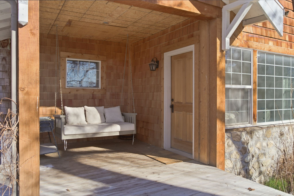 16 S 200 E Centerville, UT 84014