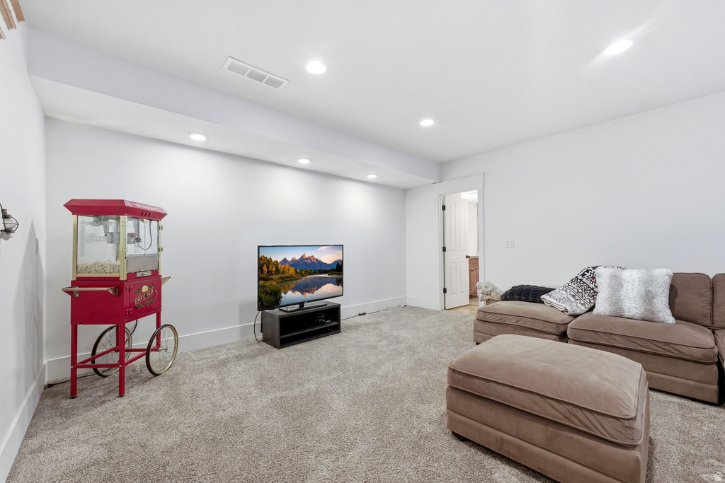 16 S 200 E Centerville, UT 84014