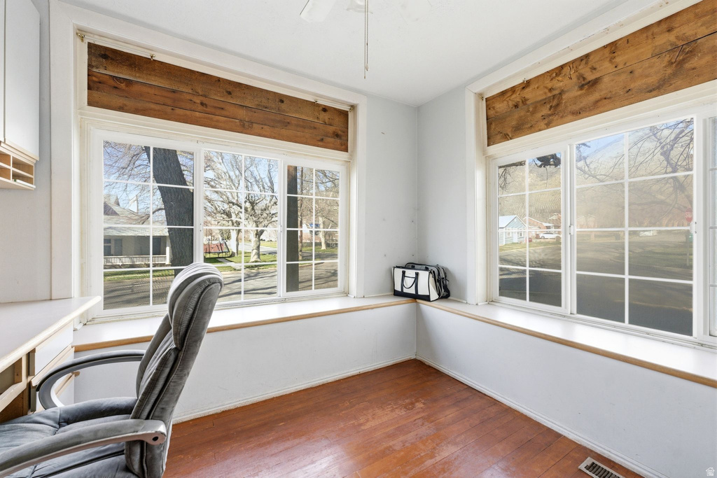 16 S 200 E Centerville, UT 84014