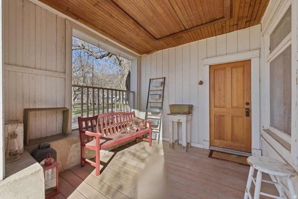 16 S 200 E Centerville, UT 84014