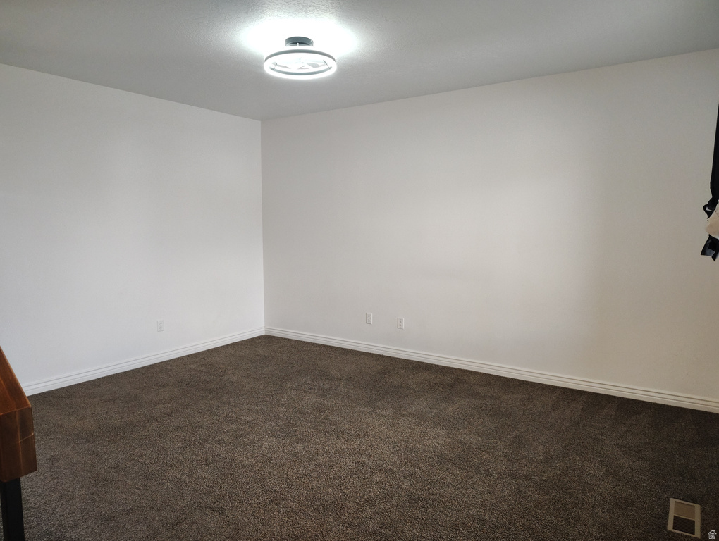 377 W 2030 N Tooele, UT 84074