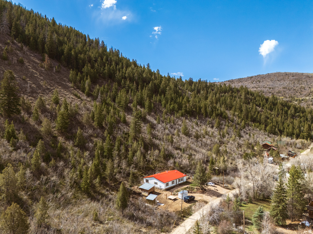 3902 BEAVER CREEK RD Kamas, UT 84036