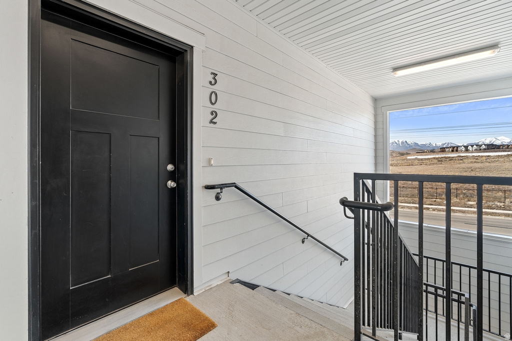 1787 N FESTIVE WAY #B302 Saratoga Springs, UT 84045