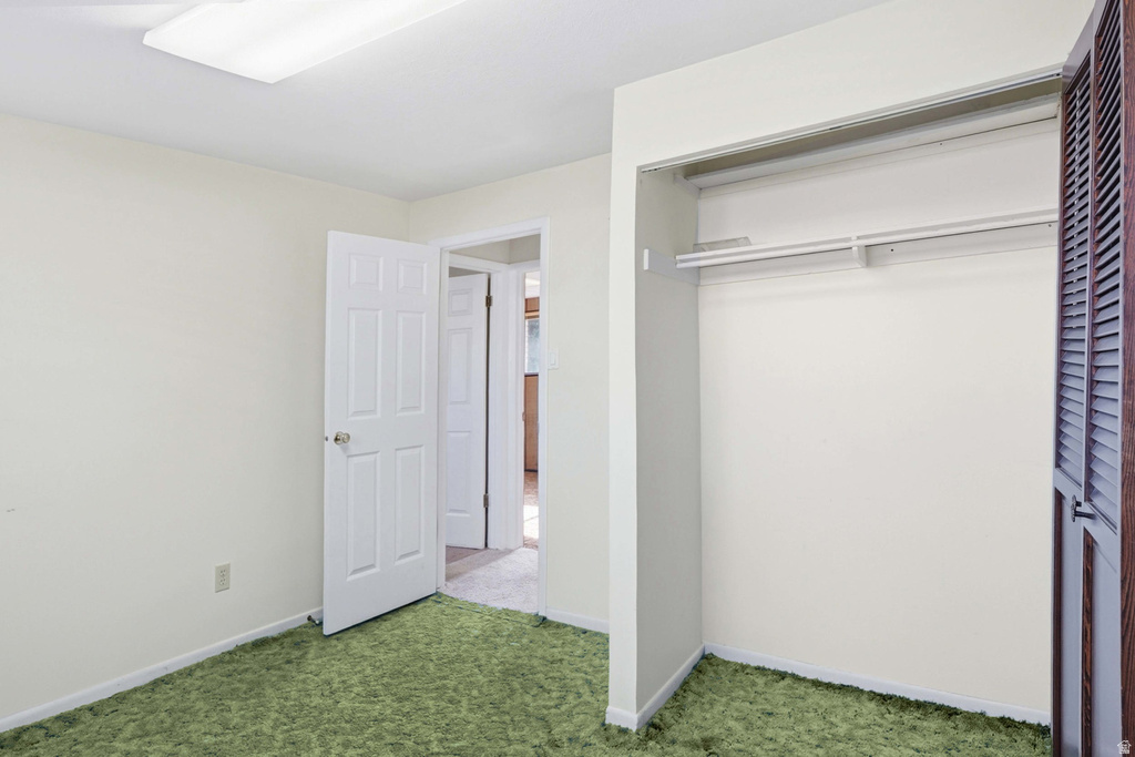 2470 E CAMELBACK RD Cottonwood Heights, UT 84121