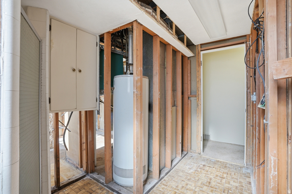 2470 E CAMELBACK RD Cottonwood Heights, UT 84121