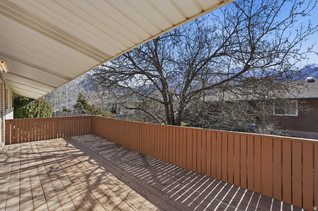 2470 E CAMELBACK RD Cottonwood Heights, UT 84121