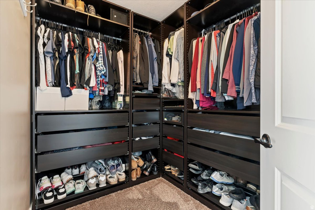 6521 S MOUNT ADAMS DR West Valley City, UT 84118