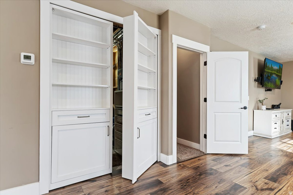 6521 S MOUNT ADAMS DR West Valley City, UT 84118