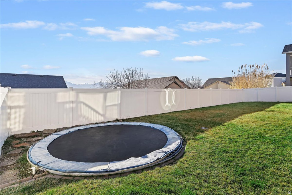 6521 S MOUNT ADAMS DR West Valley City, UT 84118